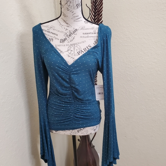 Free People long sleeve cinched top - Picture 4 of 7